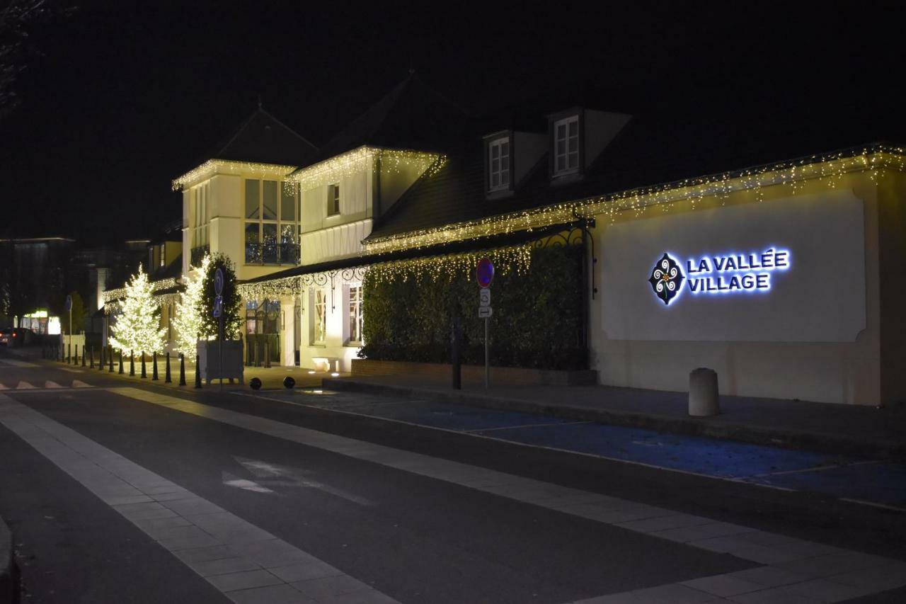 Duplex A 1 Kilometre De Disneyland Paris Montévrain Exterior foto
